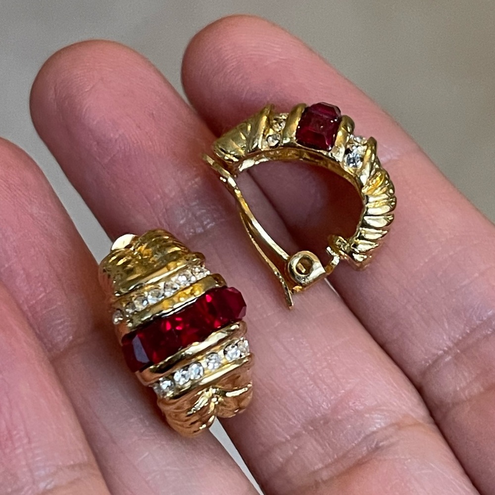 Ruby Red Pave Set Crystal Gold Tone Clip On Earri… - image 5